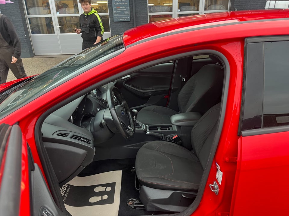 Ford Focus 1,5 SCTi 150 ST-Line stc. 5d