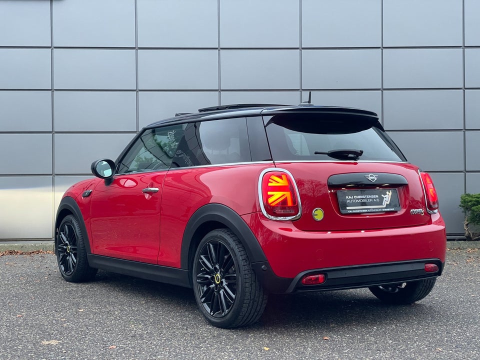 MINI Cooper SE Maximise 3d
