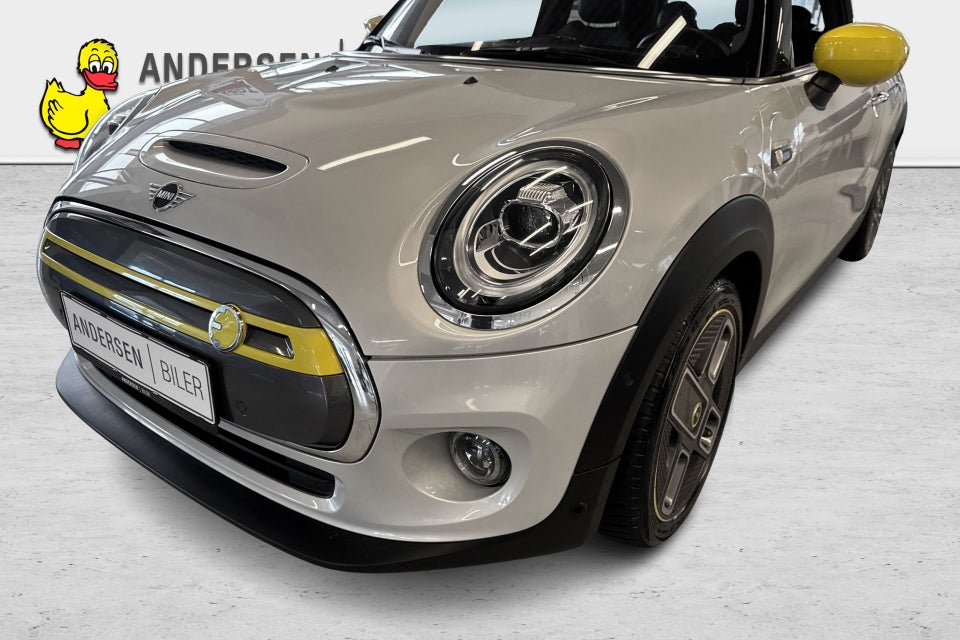 MINI Cooper SE Trim L 3d