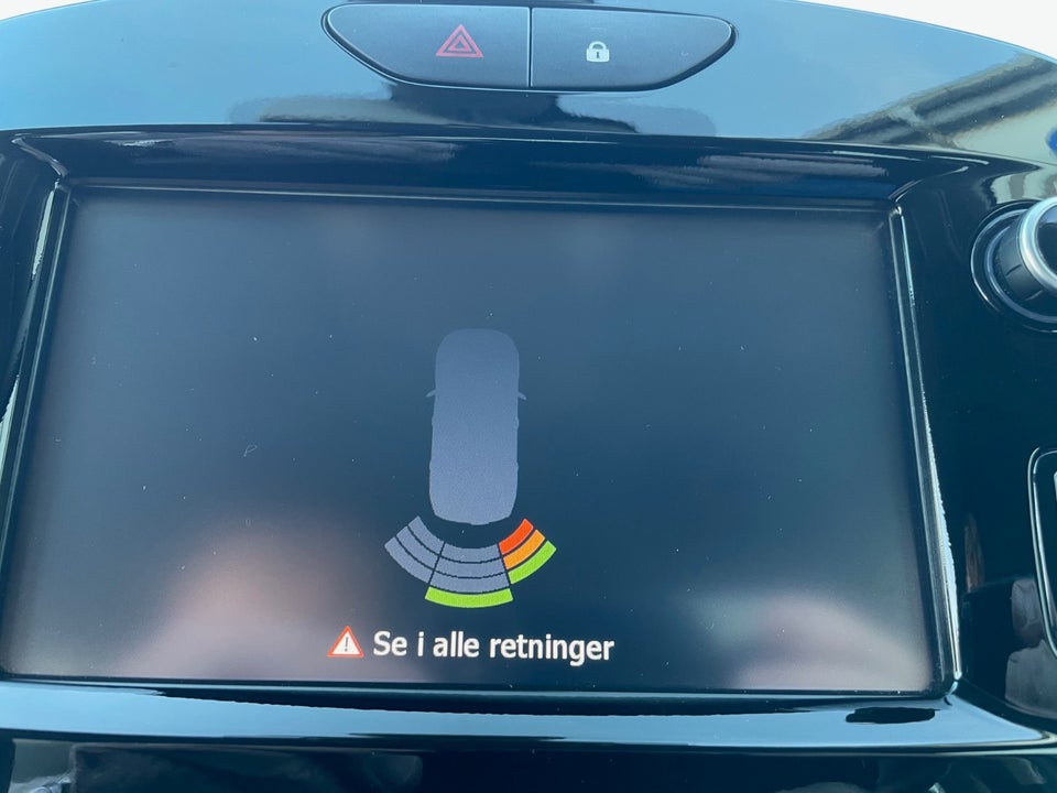 Renault Clio IV 0,9 TCe 90 Limited Sport Tourer 5d