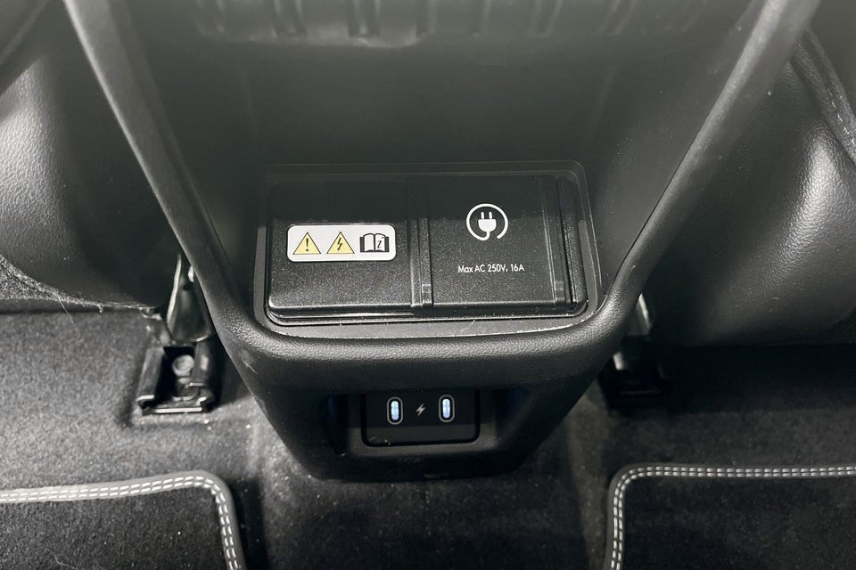 Hyundai Kona 65 EV Ultimate 5d