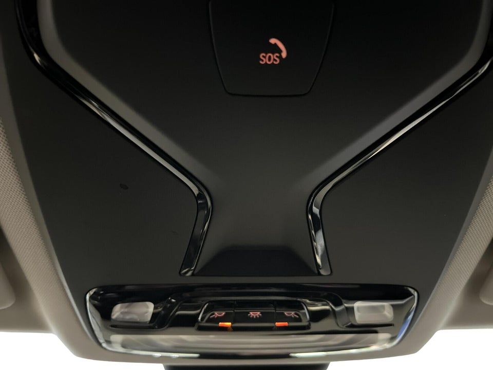 BMW 320d 2,0 Touring Connected aut. 5d