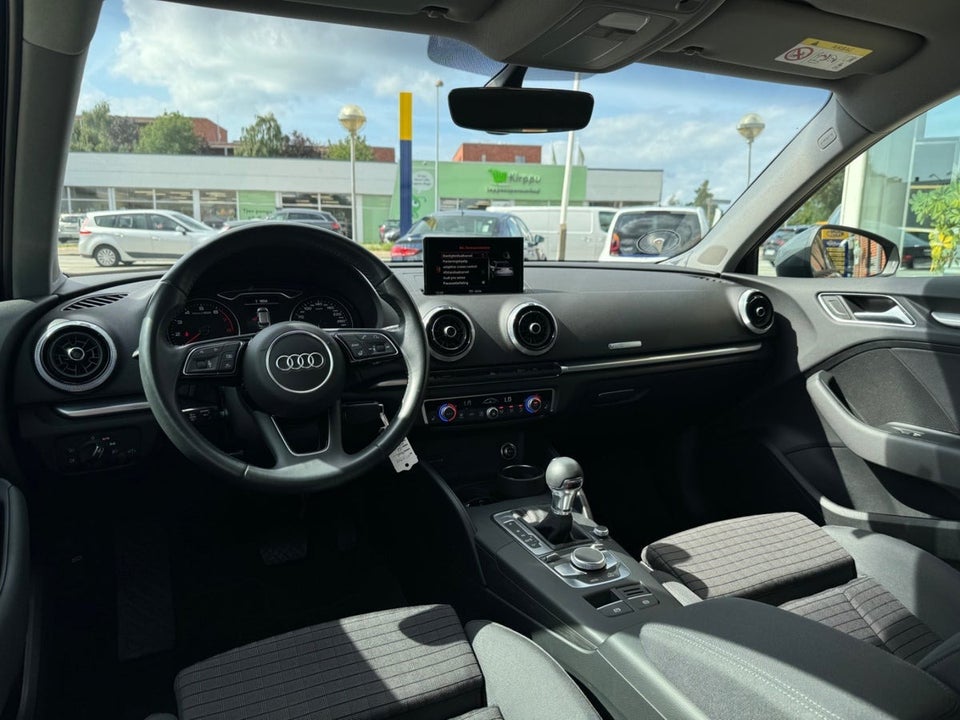 Audi A3 35 TFSi Limited+ Sportback S-tr. 5d