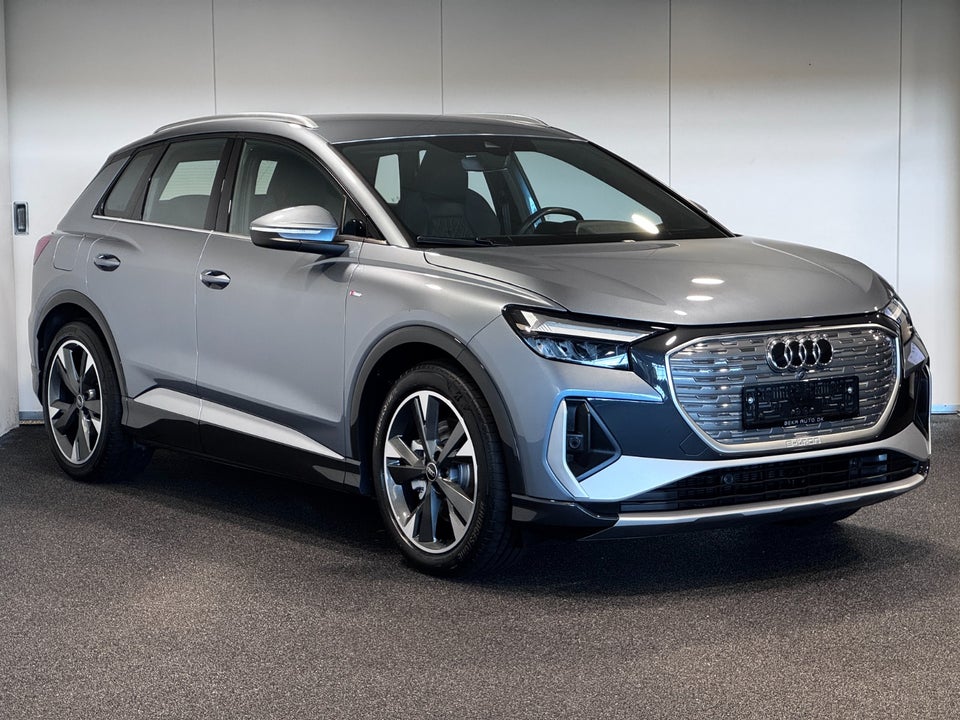 Audi Q4 e-tron 45 S-line quattro 5d