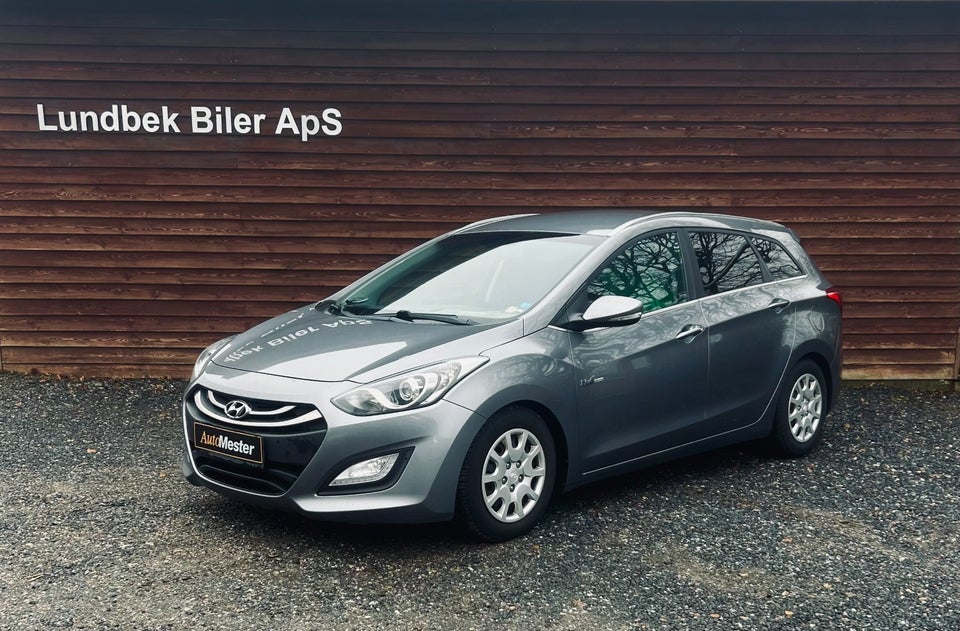 Hyundai i30 1,6 CRDi 110 Style CW Eco 5d