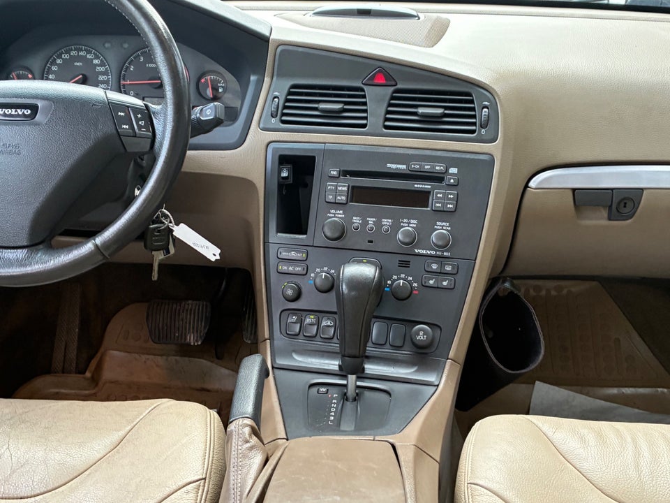 Volvo S60 2,4 T aut. 4d