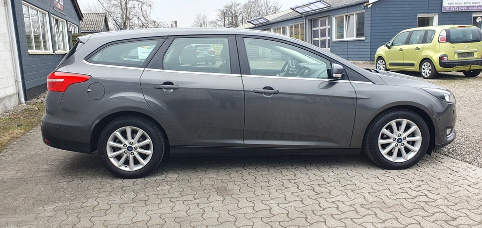 Ford Focus 1,0 SCTi 125 Titanium stc. 5d
