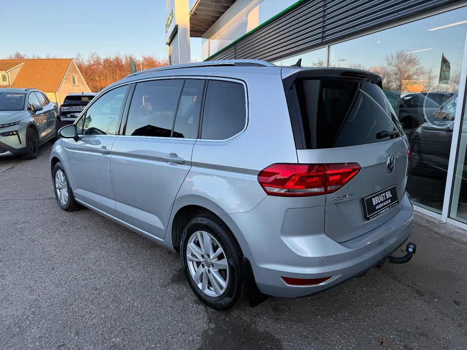 VW Touran 1,5 TSi 150 Highline DSG 7prs 5d