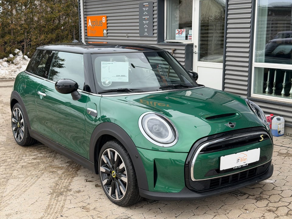 MINI Cooper SE Maximise 3d