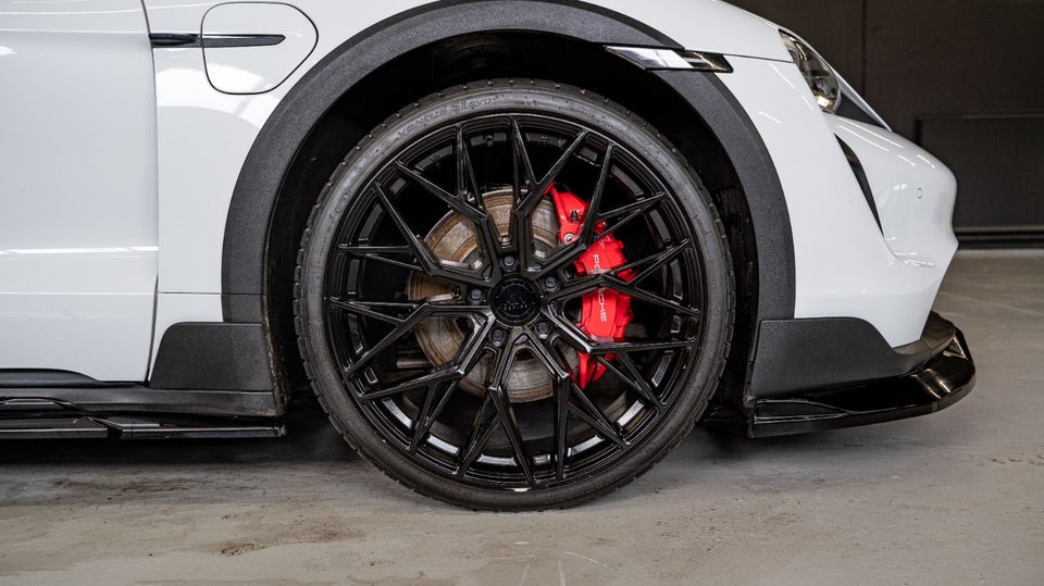 Porsche Taycan 4S Performance+ Cross Turismo 5d