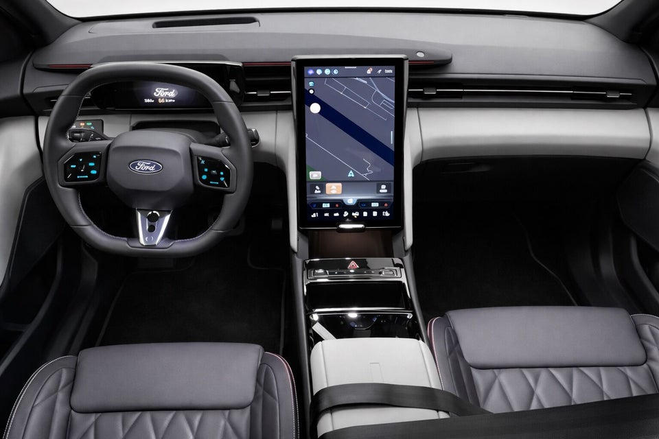 Ford Capri 77 Premium Extended Range 5d