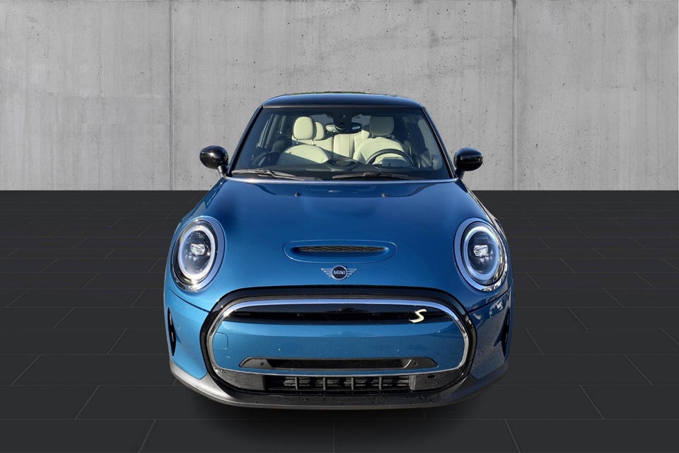 MINI Cooper SE Younique Trim 3d