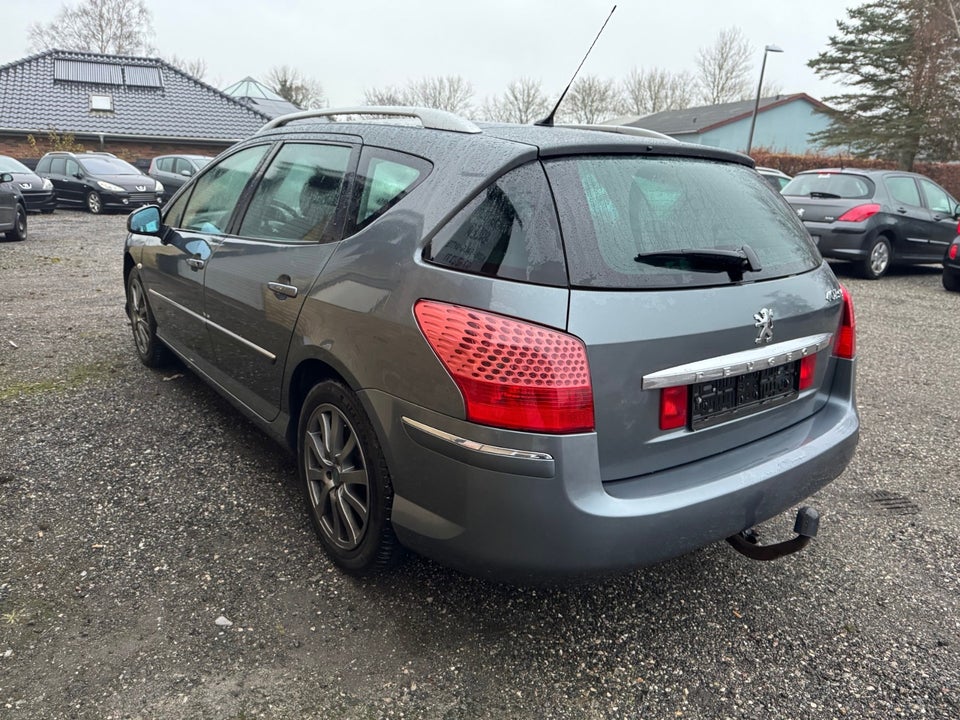 Peugeot 407 1,6 HDi 110 Premium SW 5d