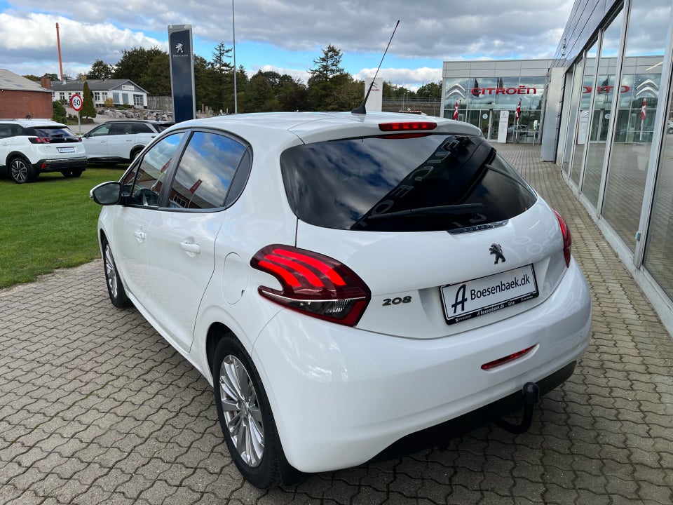 Peugeot 208 1,5 BlueHDi 100 Envy 5d