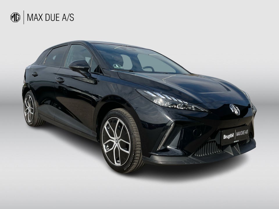 MG MG4 64 Luxury 5d