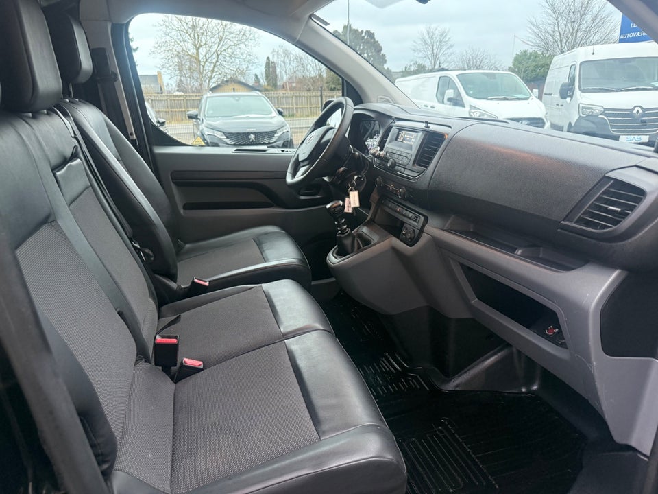 Toyota ProAce 2,0 D 120 Long Comfort 4d