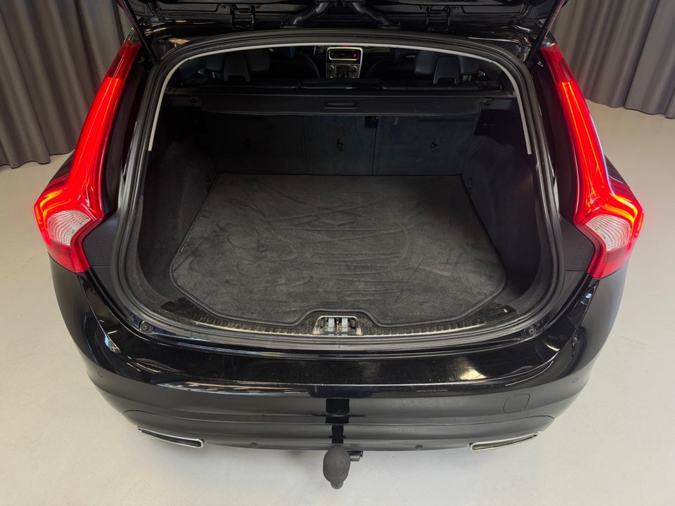 Volvo V60 2,0 D4 190 Momentum aut. 5d