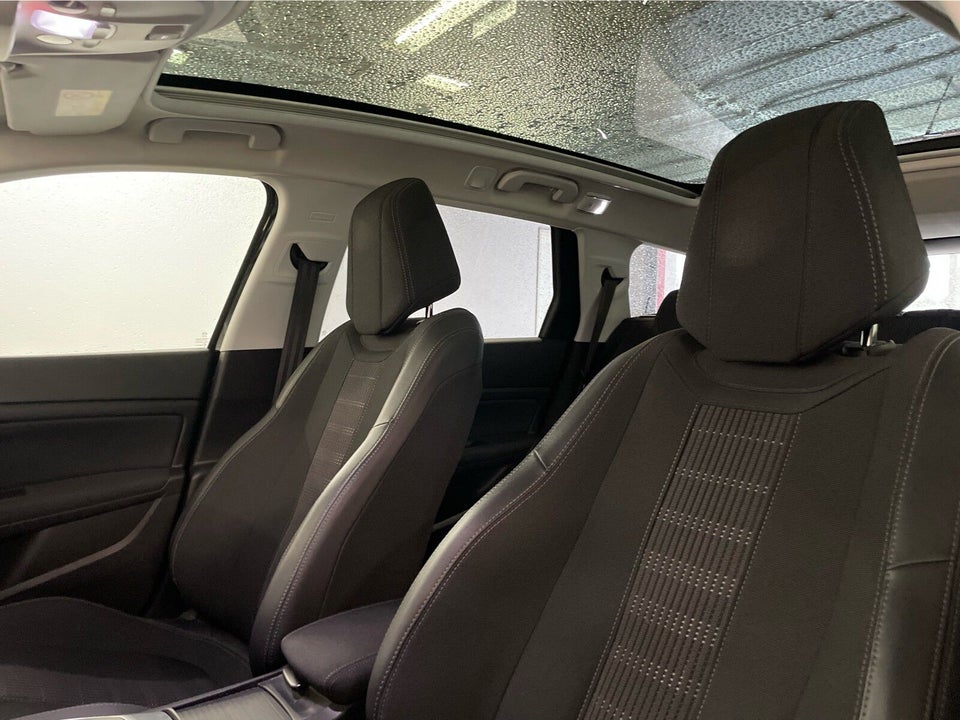 Peugeot 308 1,5 BlueHDi 130 Infinity SW 5d