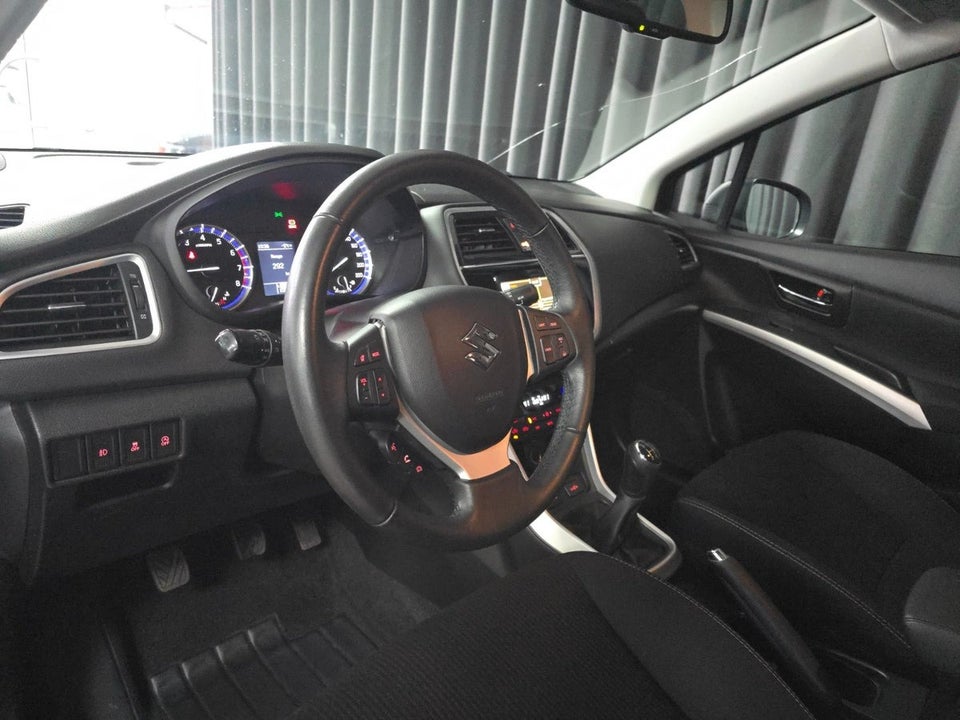 Suzuki S-Cross 1,0 Boosterjet Active 5d