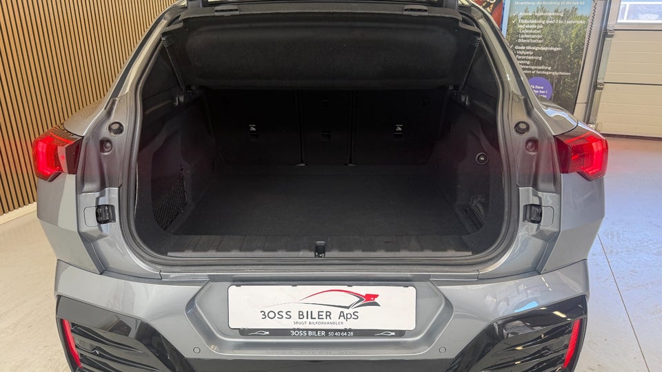 BMW iX2 eDrive20 Fully Charged M-Sport 5d