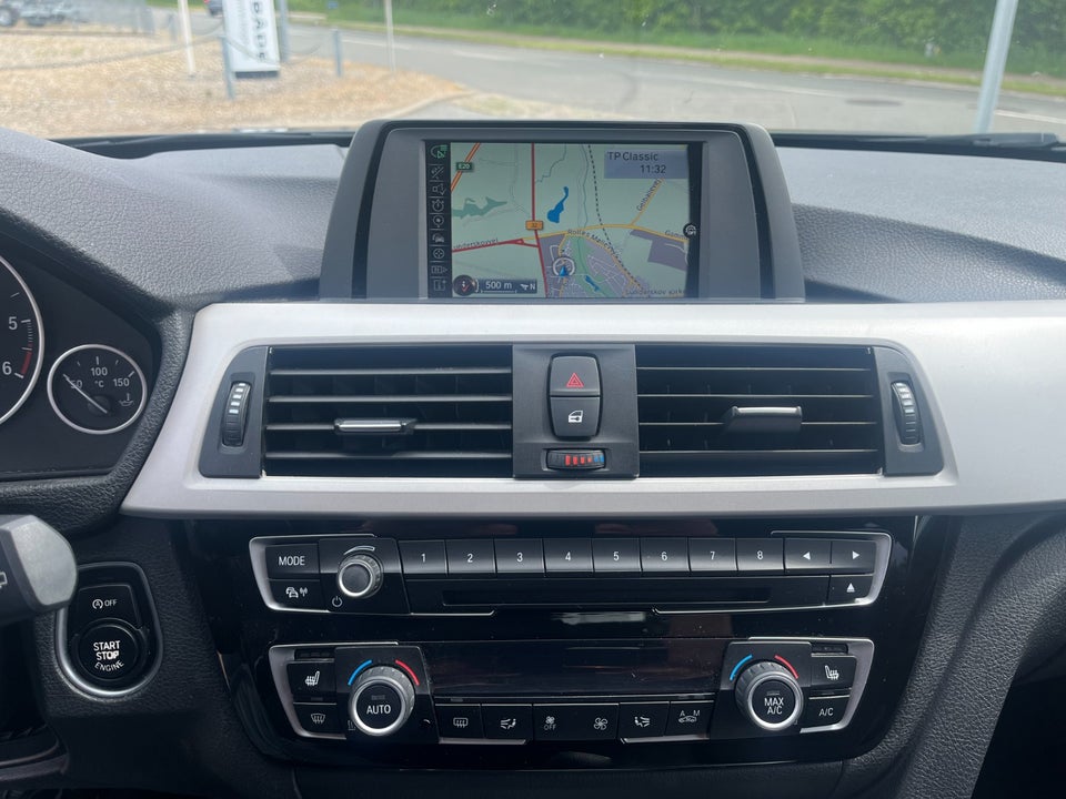 BMW 320d 2,0 Touring Advantage aut. 5d