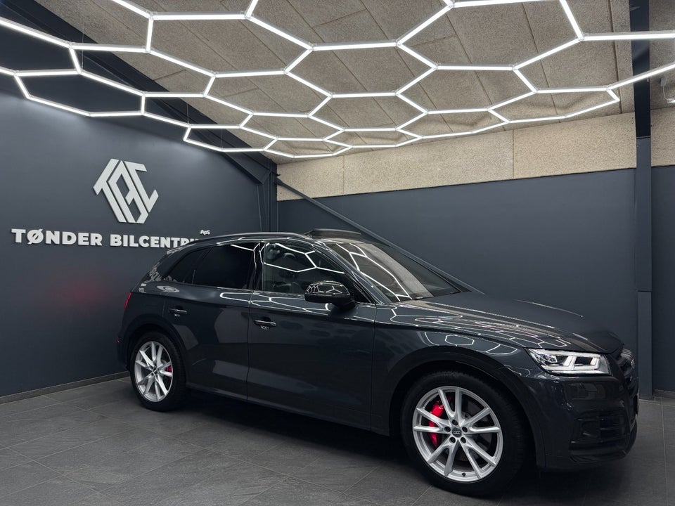 Audi SQ5 3,0 TDi S-line quattro Tiptr. 5d
