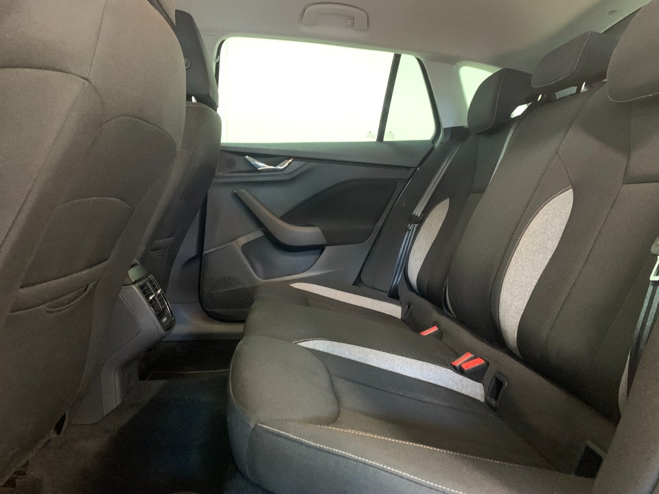 Skoda Scala 1,0 TSi 115 Selection DSG 5d