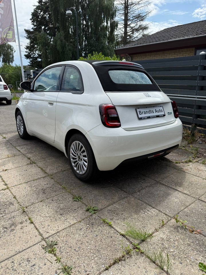 Fiat 500e 42 Icon Cabrio 2d