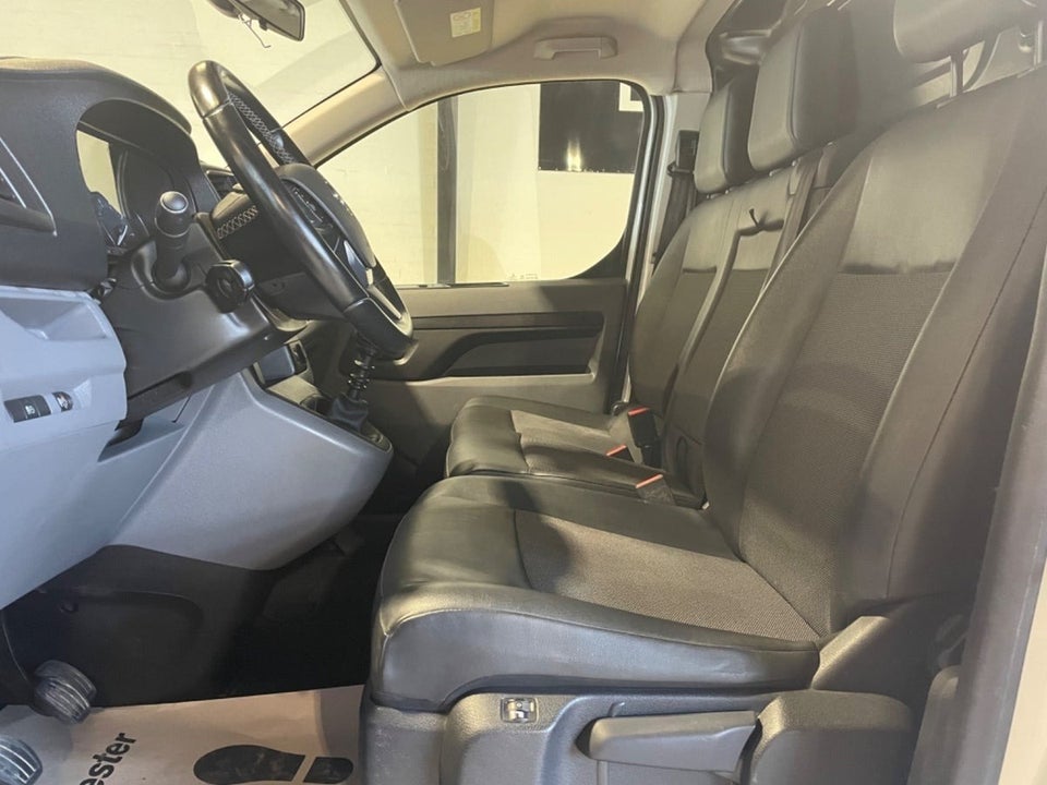 Opel Vivaro 2,0 D 122 L2V1