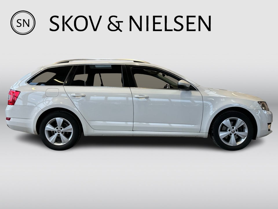 Skoda Octavia 1,4 TSi 140 Elegance Combi DSG 5d