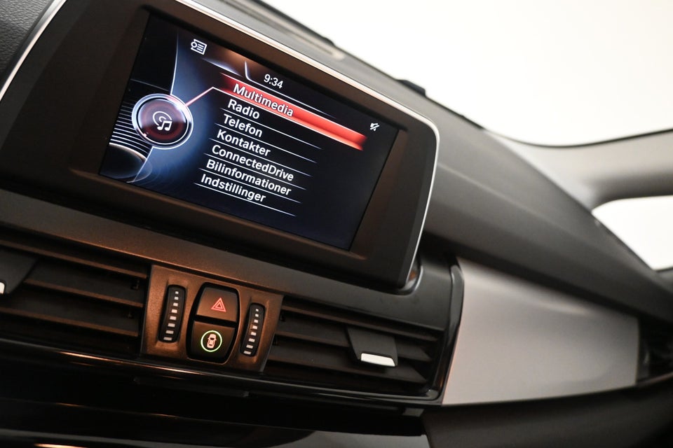 BMW 218d 2,0 Active Tourer 5d