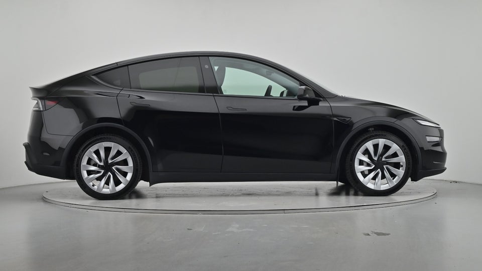 Tesla Model Y Launch Series Long Range AWD 5d