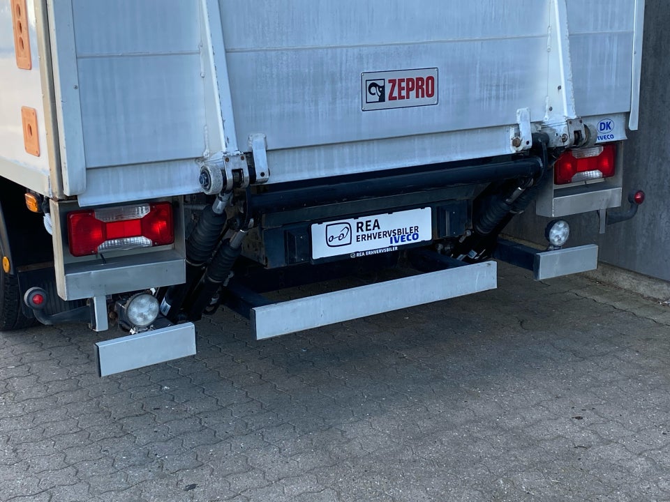 Iveco Daily 3,0 35S17 Kølevogn m/lift AG8 2d