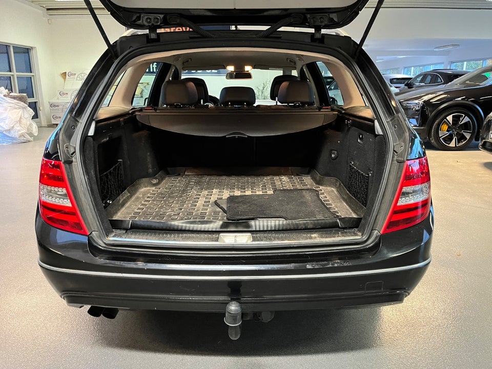 Mercedes C200 2,2 CDi Avantgarde stc. aut. BE 5d