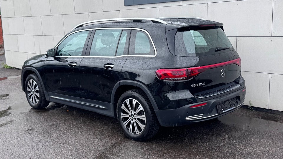 Mercedes EQB250 Business Line 5d