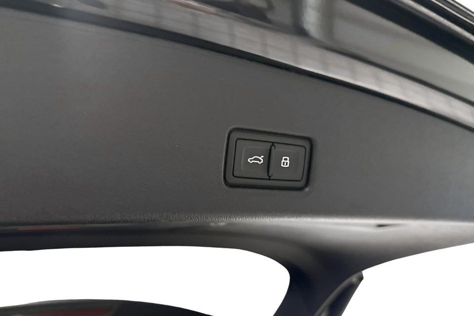 Audi Q4 e-tron 45 Progress 5d