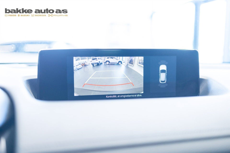 Mazda MX-30 e-SkyActiv Sky 5d