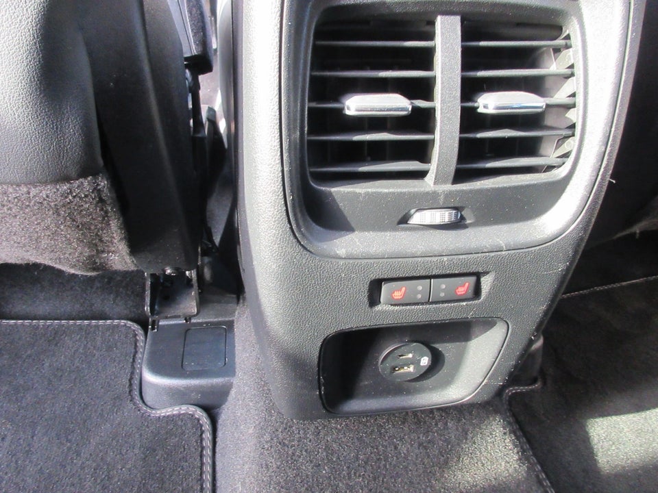 Ford Kuga 2,5 PHEV Vignale CVT 5d