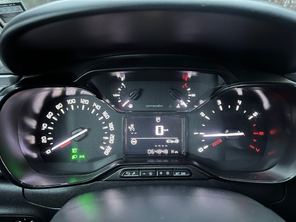 Citroën C3 1,2 PureTech 83 Shine 5d