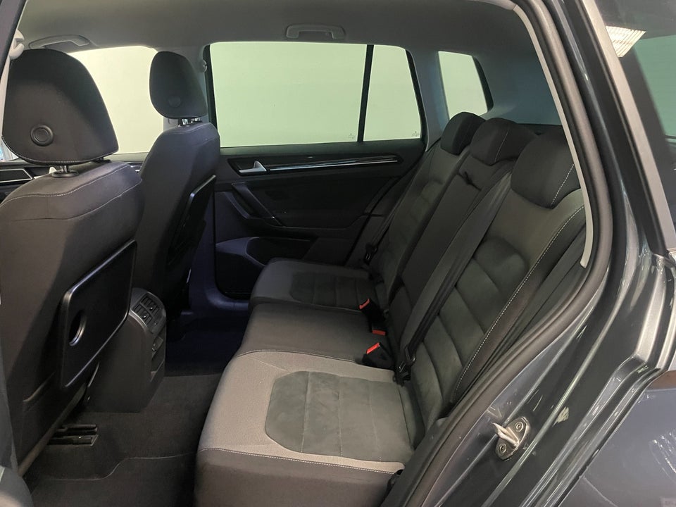 VW Golf Sportsvan 1,5 TSi 130 Highline DSG 5d