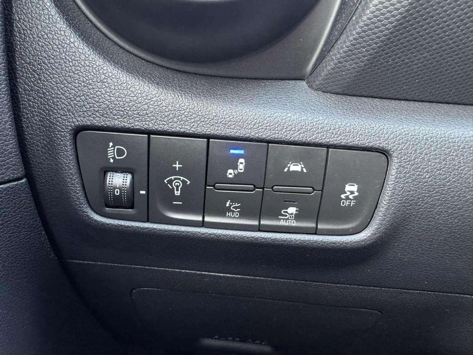 Hyundai Kona 64 EV Advanced 5d