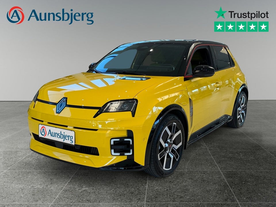 Renault 5 E-Tech 52 Iconic 5d