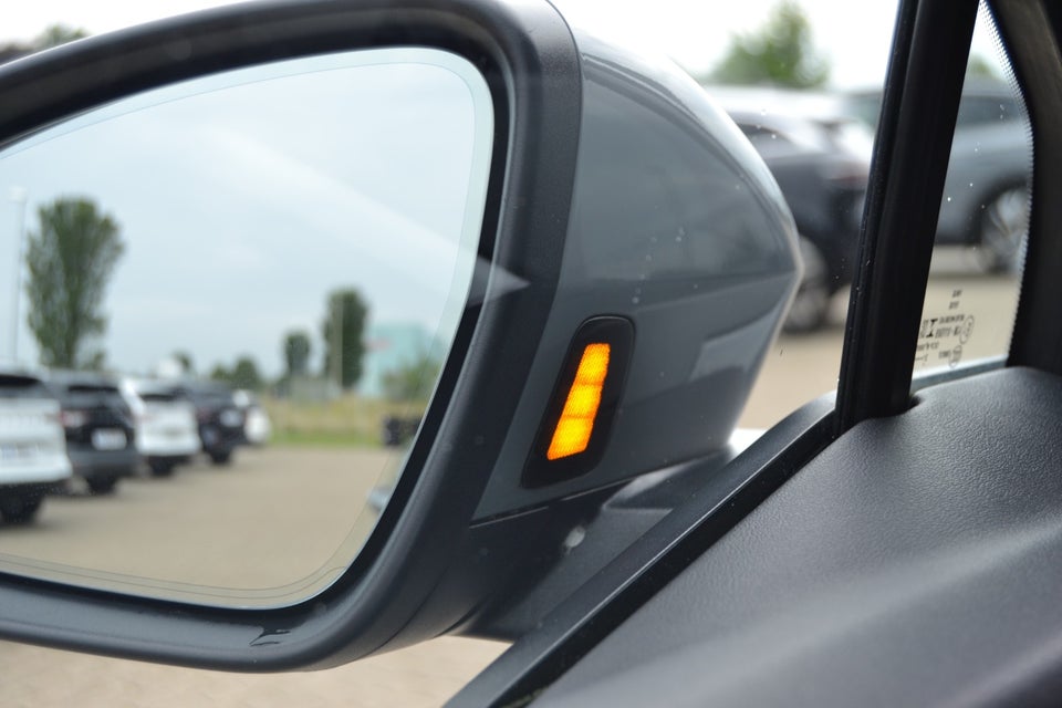 Audi Q4 e-tron 40  5d