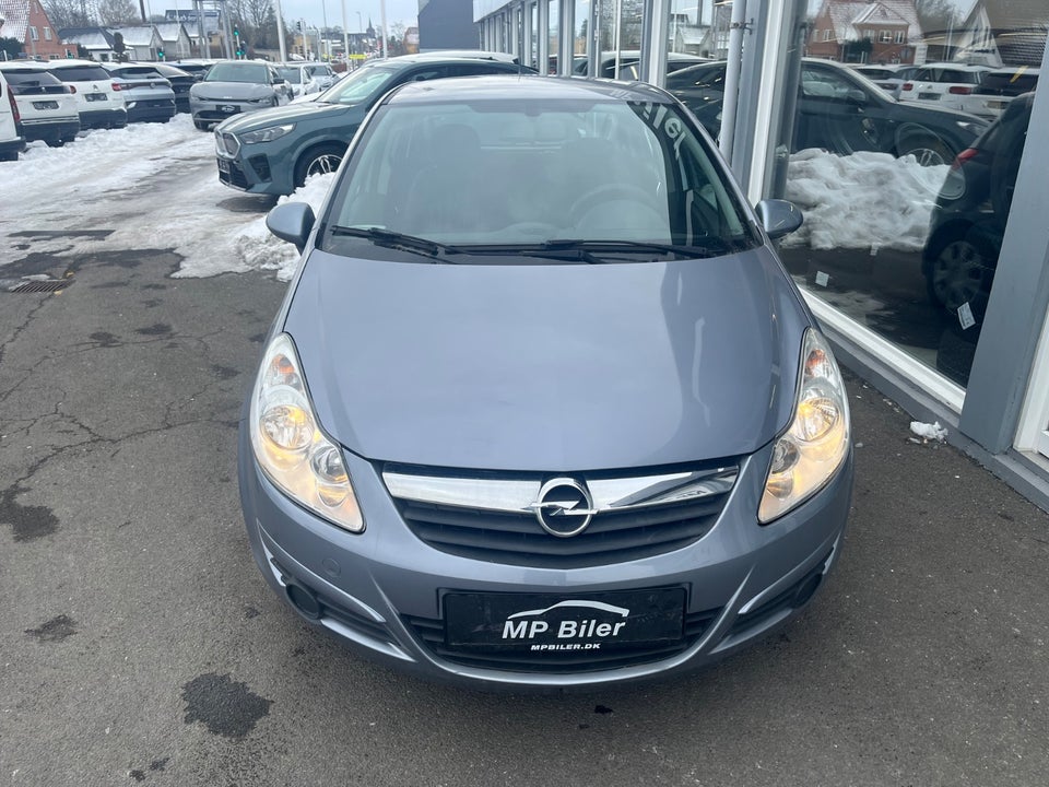 Opel Corsa 1,4 16V Cosmo 5d