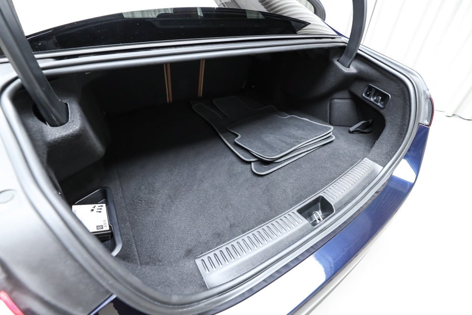 Mercedes E400 e 2,0 aut. 4Matic 4d