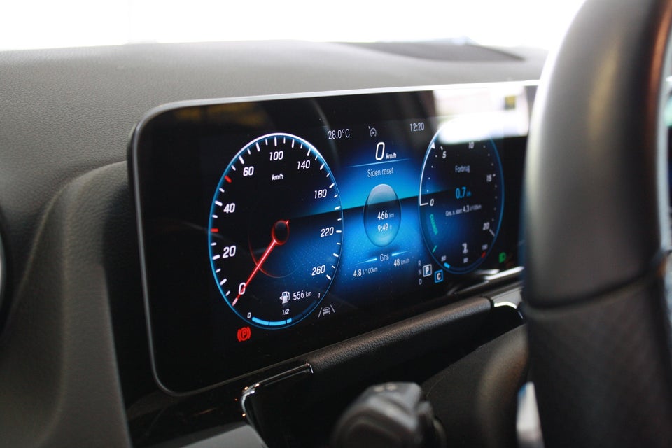 Mercedes B200 d 2,0 AMG Line aut. 5d