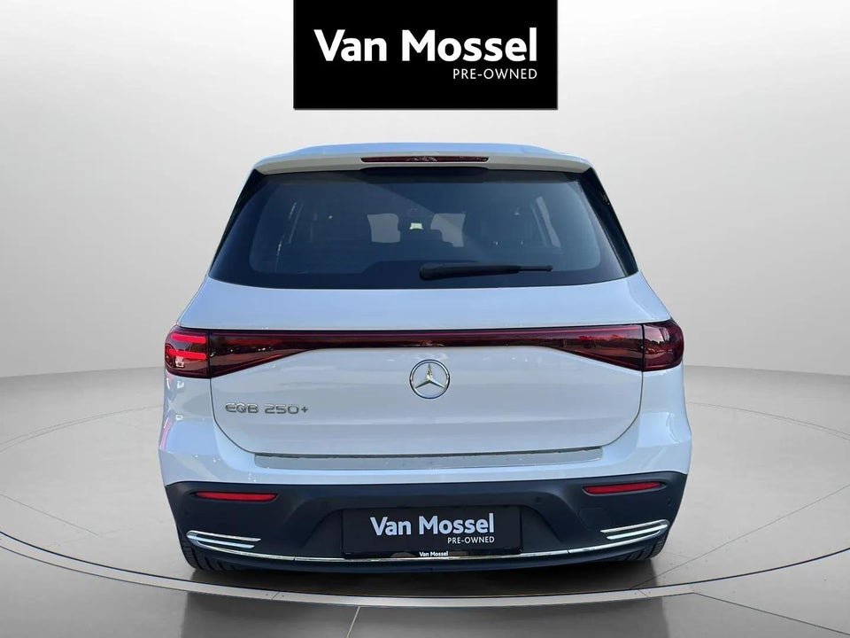 Mercedes EQB250+ Progressive 5d