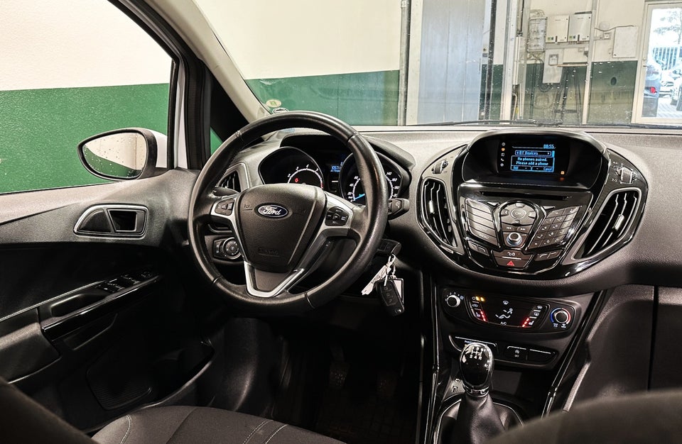 Ford B-MAX 1,0 SCTi 100 Titanium 5d