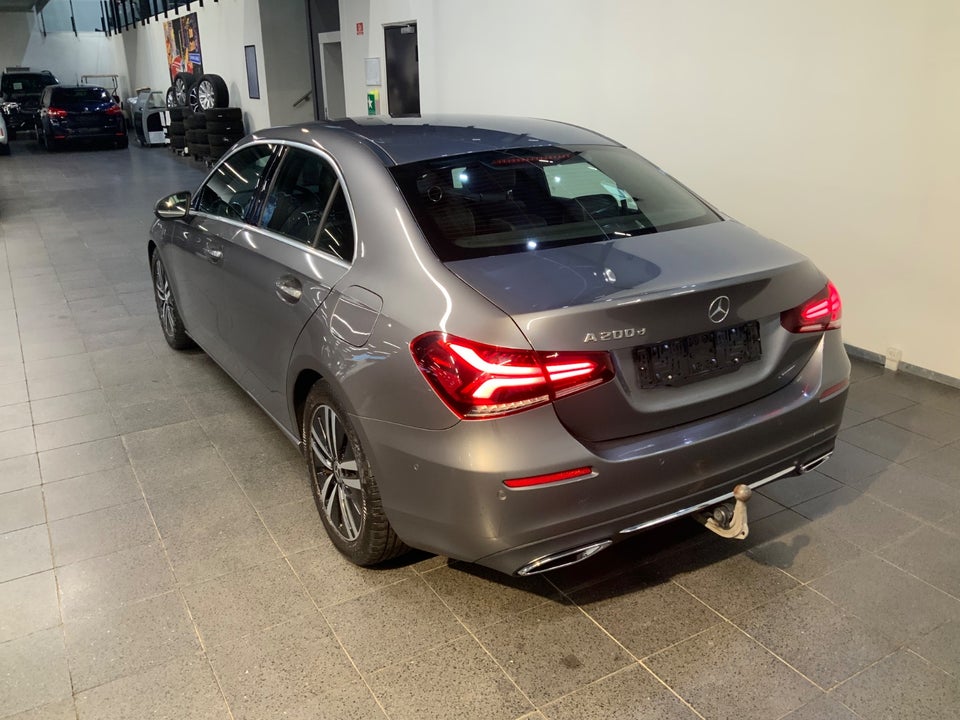 Mercedes A200 d 2,0 Progressive Line aut. 4d