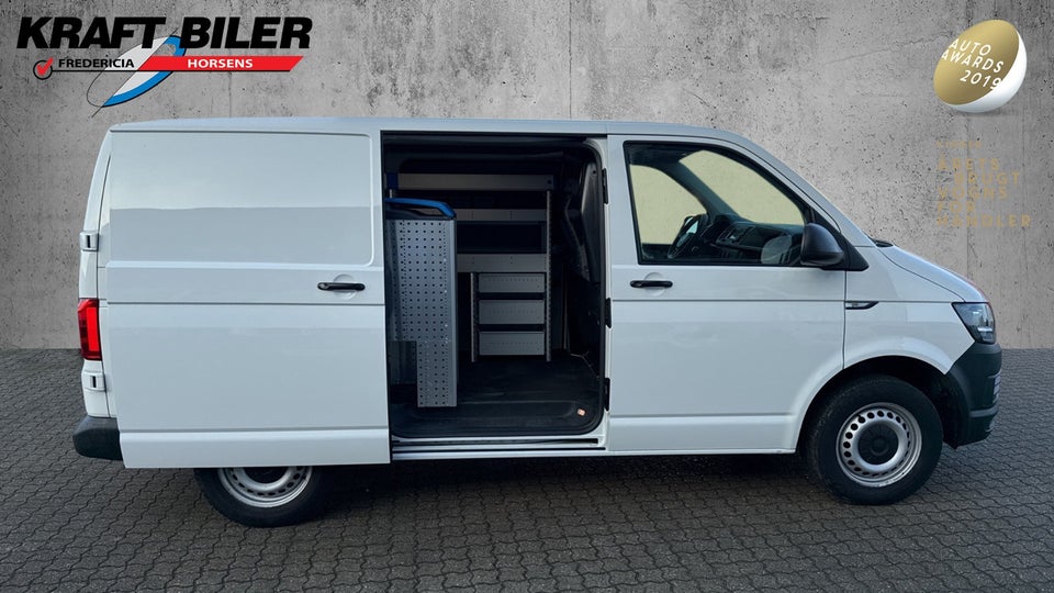 VW Transporter 2,0 TDi 114 Kassevogn kort BMT